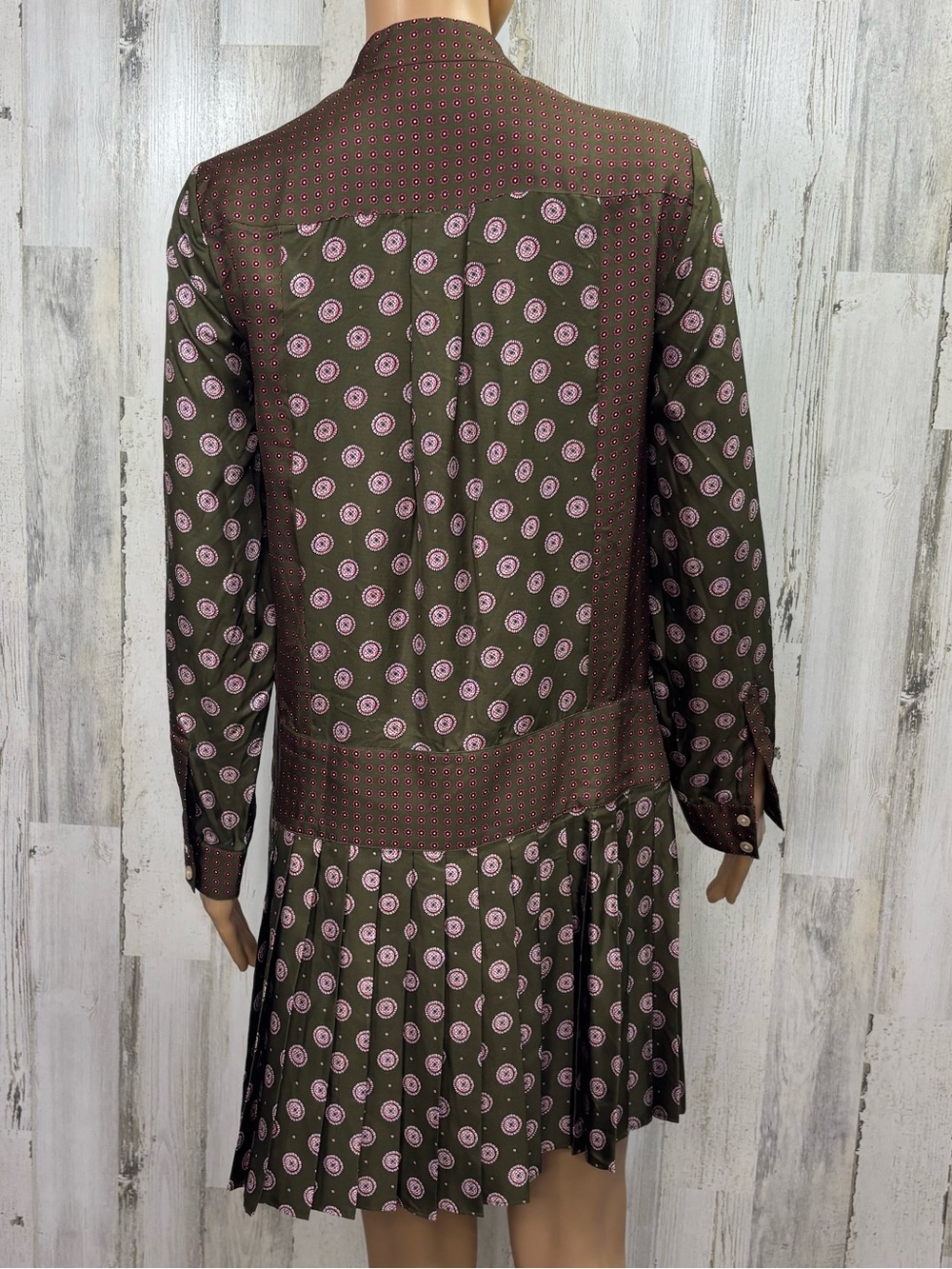 Banana Republic Foulard Silk Bow Dress‎ - Picture 9 of 13